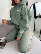 Conjunto Moletom Com Capuz Bordado Coração Calça Ribana