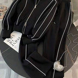 Conjunto Moletom Com Zíper Recortes Contrastantes Bordado