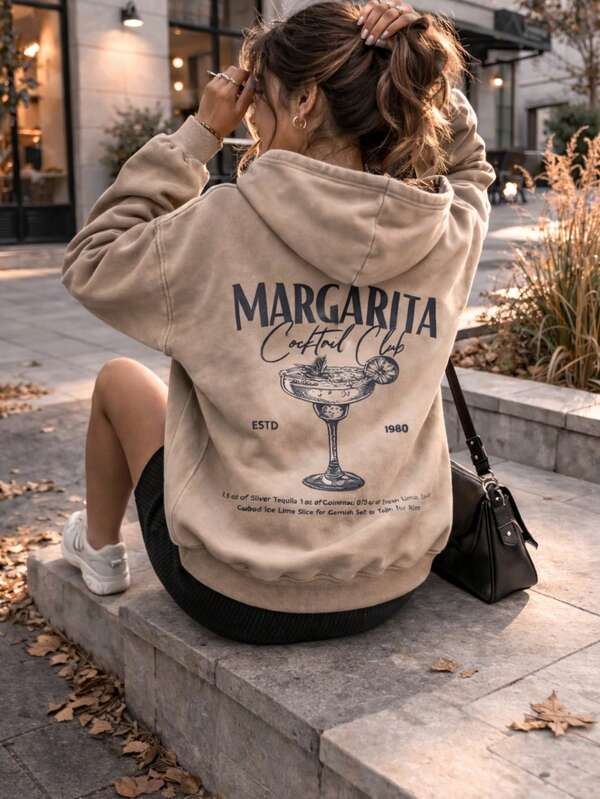 Moletom Com Capuz Bolso Canguru Estampa de Taça e Lettering